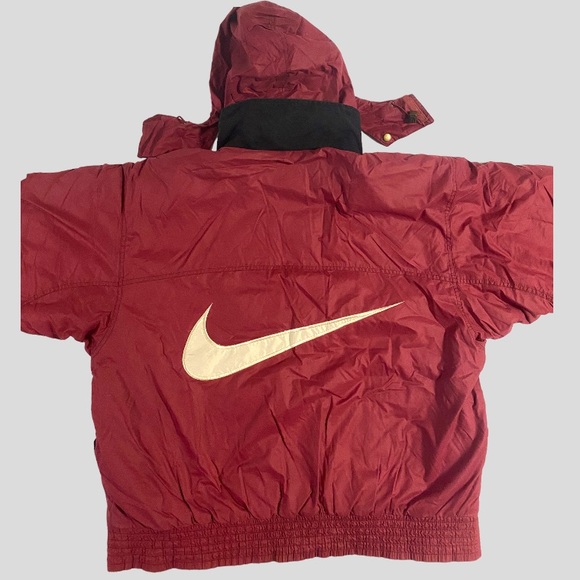 ⭐️ Vintage Nike Jacket with canvas accents and packable hood - Picture 4 of 6